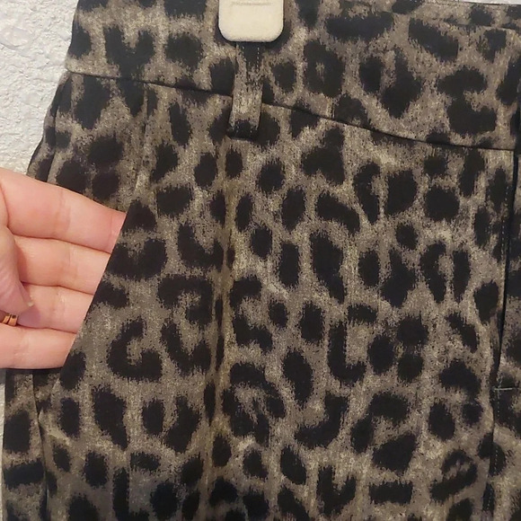 CAbi Leopard Soft Stretch Knit Trousers Size 2 Pants Mobwife Cheetah - Picture 5 of 7